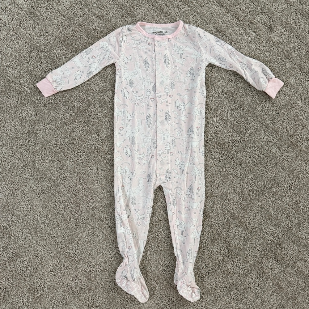Magnetic Me Pink Mountain Print 9-12 mos